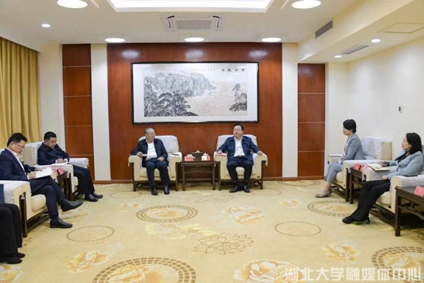 学校赴鄂州市推进校地合作